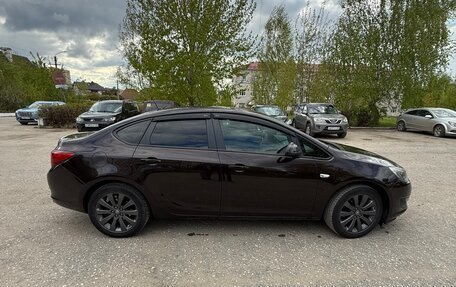 Opel Astra J, 2014 год, 890 000 рублей, 17 фотография