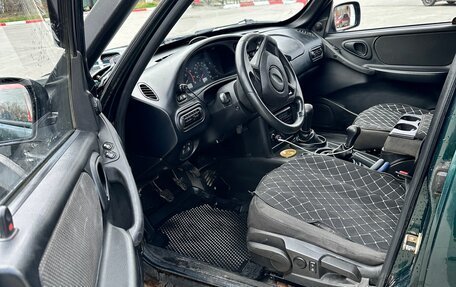 Chevrolet Niva I рестайлинг, 2004 год, 205 000 рублей, 6 фотография
