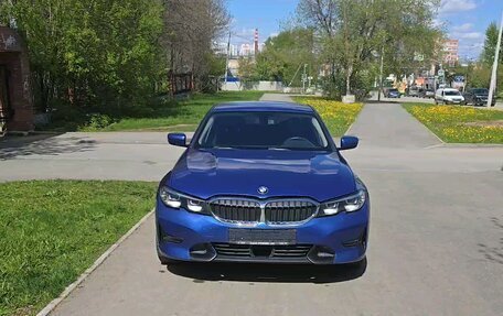 BMW 3 серия, 2019 год, 2 900 000 рублей, 7 фотография