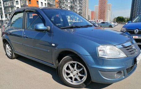 Renault Logan I, 2010 год, 530 000 рублей, 3 фотография