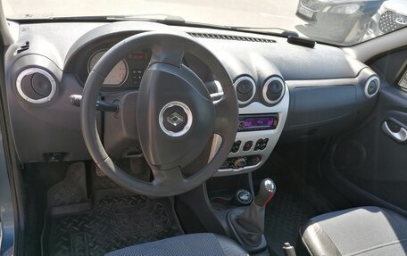 Renault Logan I, 2010 год, 530 000 рублей, 7 фотография