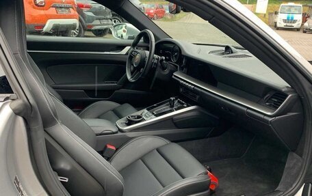Porsche 911, 2022 год, 9 250 000 рублей, 17 фотография