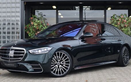 Mercedes-Benz S-Класс, 2022 год, 6 900 000 рублей, 1 фотография