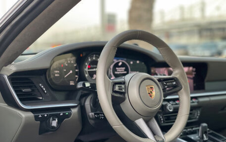 Porsche 911, 2022 год, 13 250 000 рублей, 8 фотография