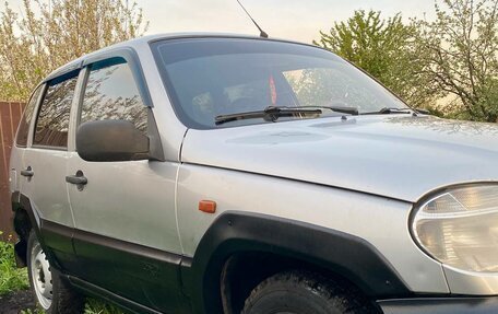 Chevrolet Niva I рестайлинг, 2005 год, 235 000 рублей, 12 фотография