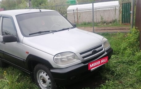 Chevrolet Niva I рестайлинг, 2005 год, 235 000 рублей, 6 фотография