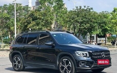 Mercedes-Benz GLB, 2021 год, 2 550 400 рублей, 3 фотография