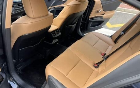 Lexus ES VII, 2022 год, 3 454 000 рублей, 9 фотография