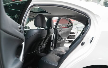 Lexus IS II рестайлинг 2, 2011 год, 1 699 000 рублей, 7 фотография