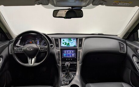 Infiniti Q50 I рестайлинг, 2018 год, 2 550 000 рублей, 15 фотография