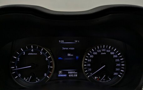 Infiniti Q50 I рестайлинг, 2018 год, 2 550 000 рублей, 18 фотография