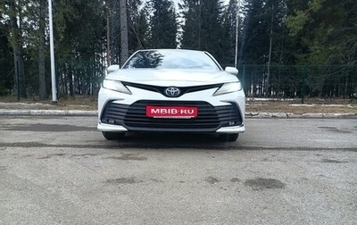 Toyota Camry, 2022 год, 3 300 000 рублей, 1 фотография