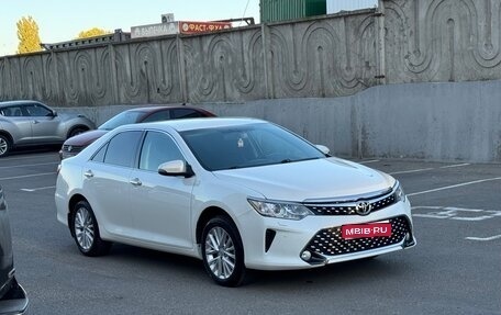 Toyota Camry, 2015 год, 1 980 000 рублей, 1 фотография