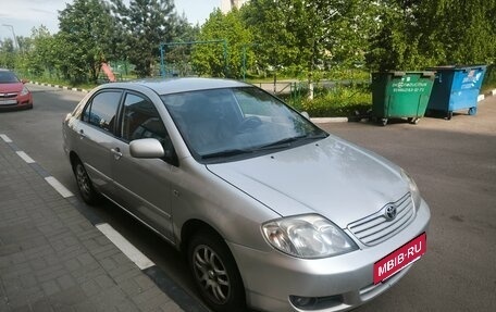 Toyota Corolla, 2004 год, 445 800 рублей, 2 фотография
