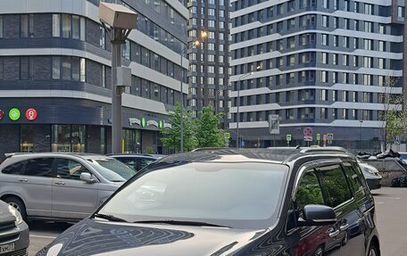 KIA Carnival III, 2017 год, 2 600 000 рублей, 12 фотография