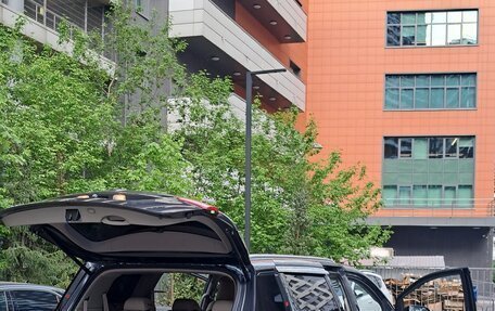 KIA Carnival III, 2017 год, 2 600 000 рублей, 13 фотография