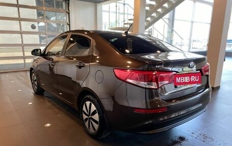 KIA Rio III рестайлинг, 2015 год, 1 020 000 рублей, 5 фотография