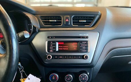 KIA Rio III рестайлинг, 2015 год, 1 020 000 рублей, 13 фотография