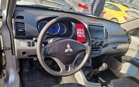 Mitsubishi L200 IV рестайлинг, 2008 год, 900 000 рублей, 3 фотография