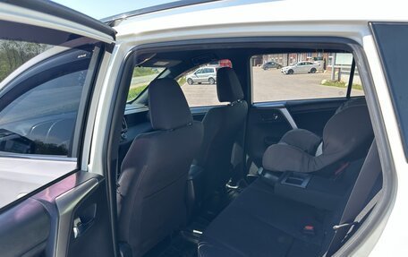 Toyota RAV4, 2019 год, 2 790 000 рублей, 9 фотография