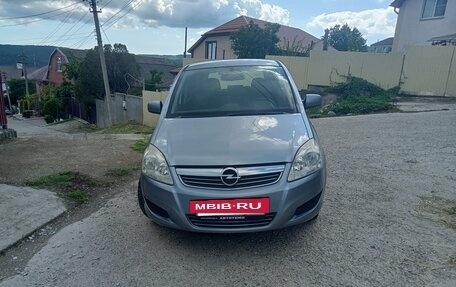 Opel Zafira B, 2010 год, 850 000 рублей, 2 фотография