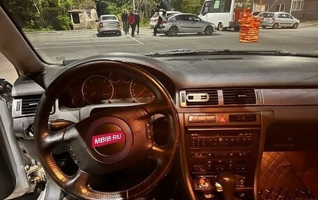 Audi A6, 2002 год, 520 000 рублей, 10 фотография