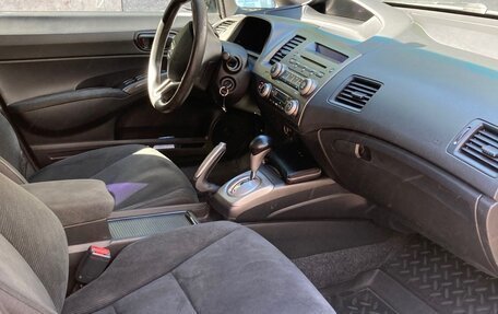Honda Civic VIII, 2010 год, 1 000 000 рублей, 10 фотография