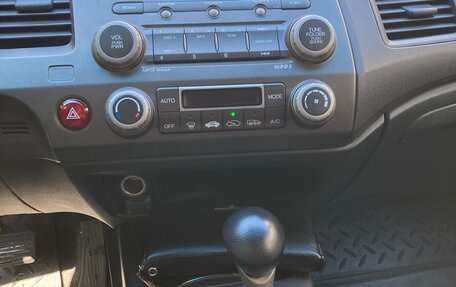 Honda Civic VIII, 2010 год, 1 000 000 рублей, 19 фотография