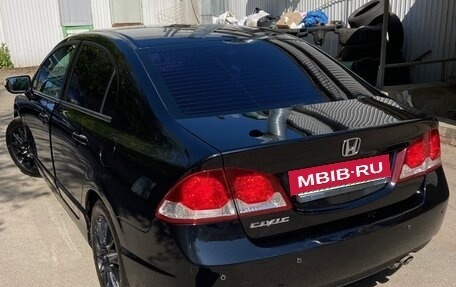 Honda Civic VIII, 2010 год, 1 000 000 рублей, 6 фотография