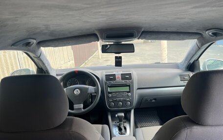 Volkswagen Jetta VI, 2010 год, 700 000 рублей, 8 фотография