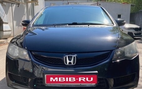 Honda Civic VIII, 2010 год, 1 000 000 рублей, 18 фотография