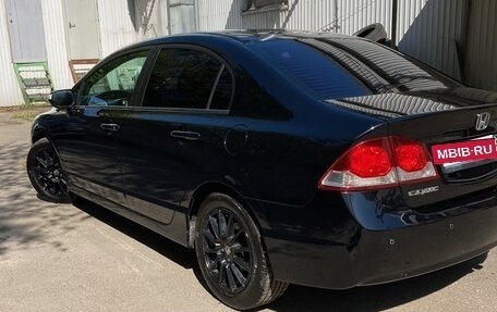 Honda Civic VIII, 2010 год, 1 000 000 рублей, 17 фотография