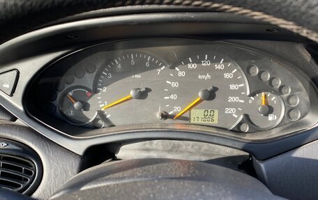 Ford Focus IV, 2003 год, 330 000 рублей, 4 фотография