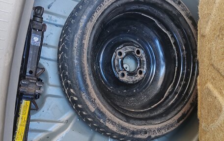 Toyota Raum II, 2004 год, 700 000 рублей, 12 фотография