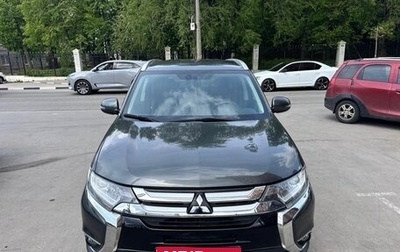 Mitsubishi Outlander III рестайлинг 3, 2015 год, 2 190 000 рублей, 1 фотография