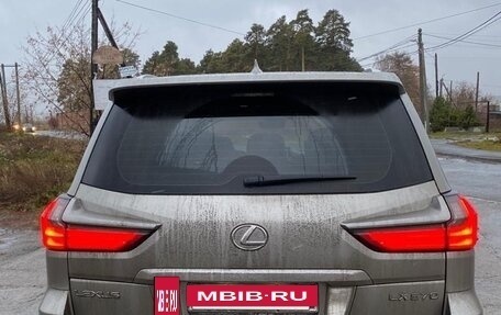 Lexus LX III, 2016 год, 9 000 000 рублей, 3 фотография