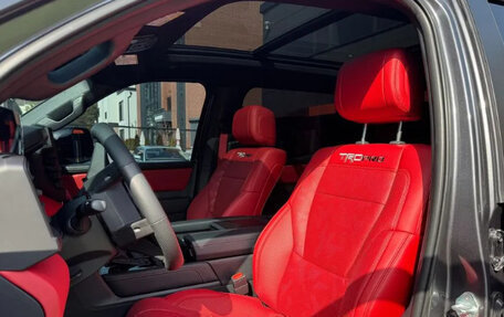 Toyota Tundra, 2024 год, 14 250 000 рублей, 10 фотография