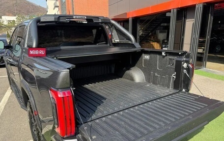 Toyota Tundra, 2024 год, 14 250 000 рублей, 17 фотография