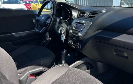 KIA Rio III рестайлинг, 2013 год, 990 000 рублей, 12 фотография