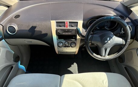Mitsubishi Colt VI рестайлинг, 2003 год, 329 000 рублей, 12 фотография