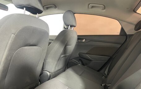 Hyundai Solaris II рестайлинг, 2019 год, 1 306 000 рублей, 21 фотография