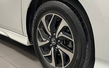 Honda Stepwgn IV, 2019 год, 2 150 000 рублей, 16 фотография