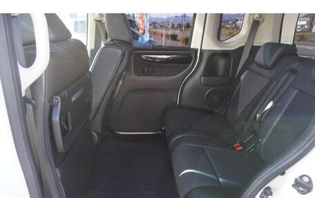 Honda N-BOX I рестайлинг, 2016 год, 640 000 рублей, 11 фотография