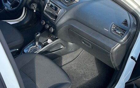 KIA Rio III рестайлинг, 2016 год, 820 000 рублей, 4 фотография