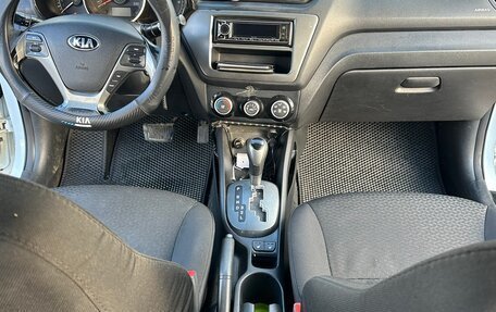 KIA Rio III рестайлинг, 2016 год, 820 000 рублей, 14 фотография