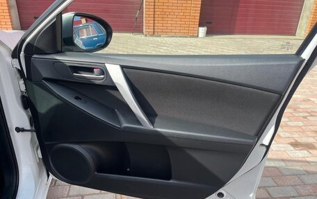 Mazda 3, 2012 год, 1 300 000 рублей, 16 фотография