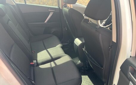Mazda 3, 2012 год, 1 300 000 рублей, 19 фотография