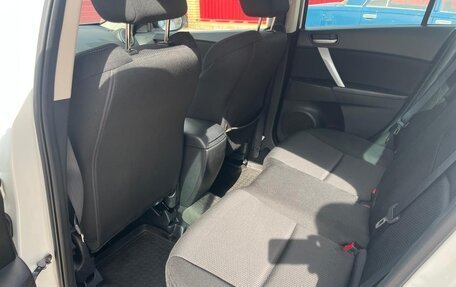 Mazda 3, 2012 год, 1 300 000 рублей, 17 фотография