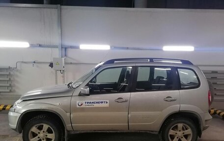 Chevrolet Niva I рестайлинг, 2013 год, 437 343 рублей, 2 фотография