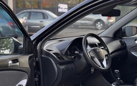 Hyundai Solaris II рестайлинг, 2012 год, 530 000 рублей, 14 фотография